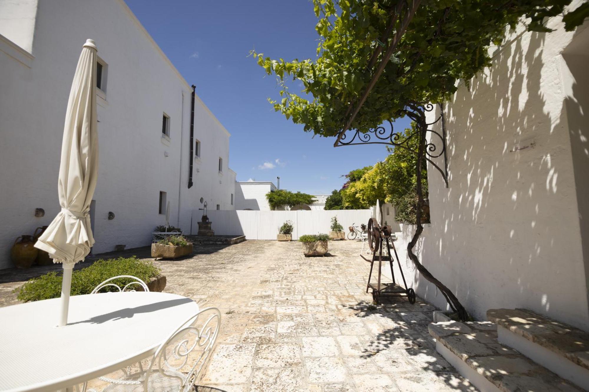 Masseria Palmo Франкавилла-Фонтана Экстерьер фото